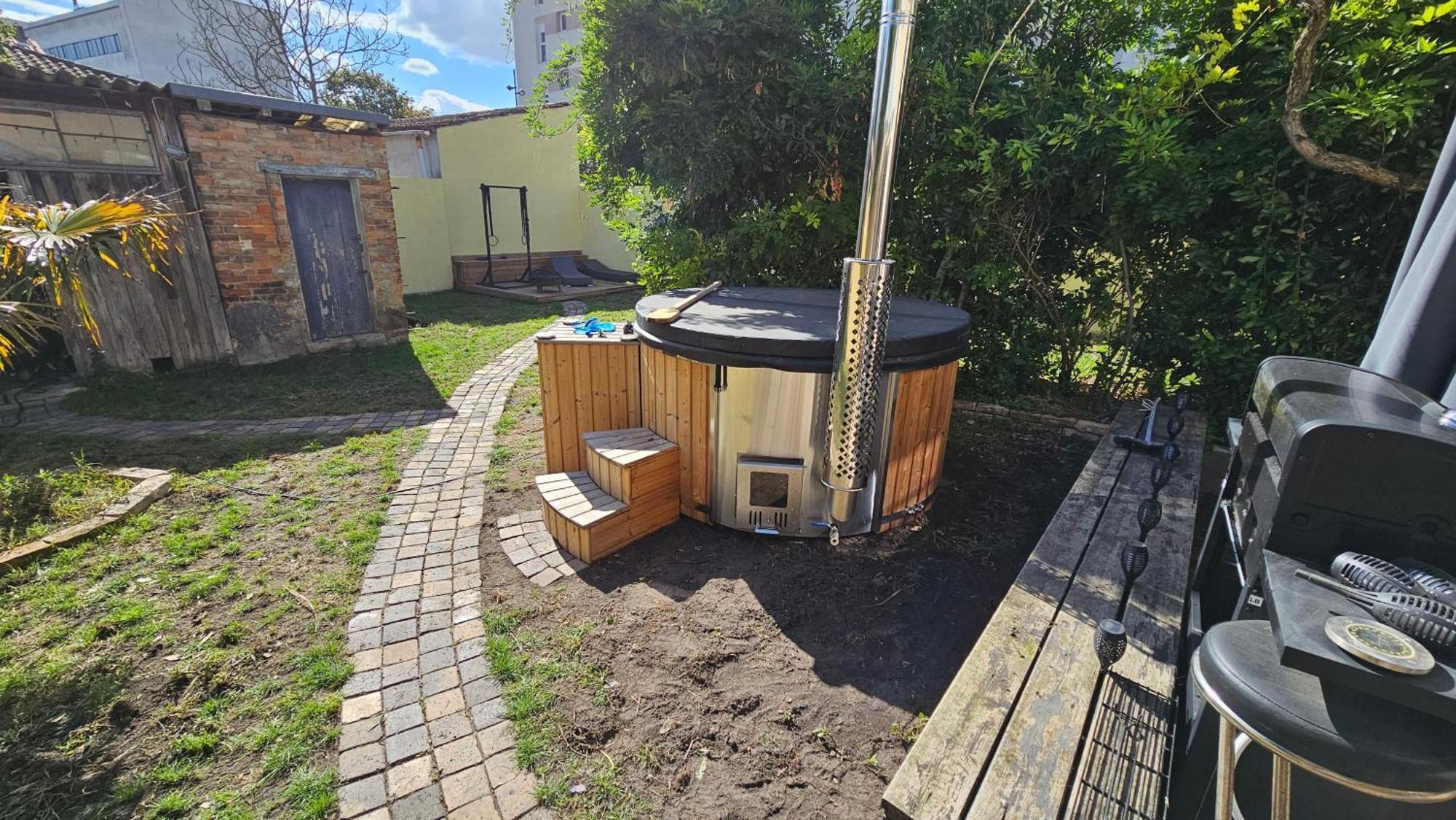 Bed To Rent - Maison Calme Avec Jacuzzi Sous Supplement Bordeaux Exterior foto