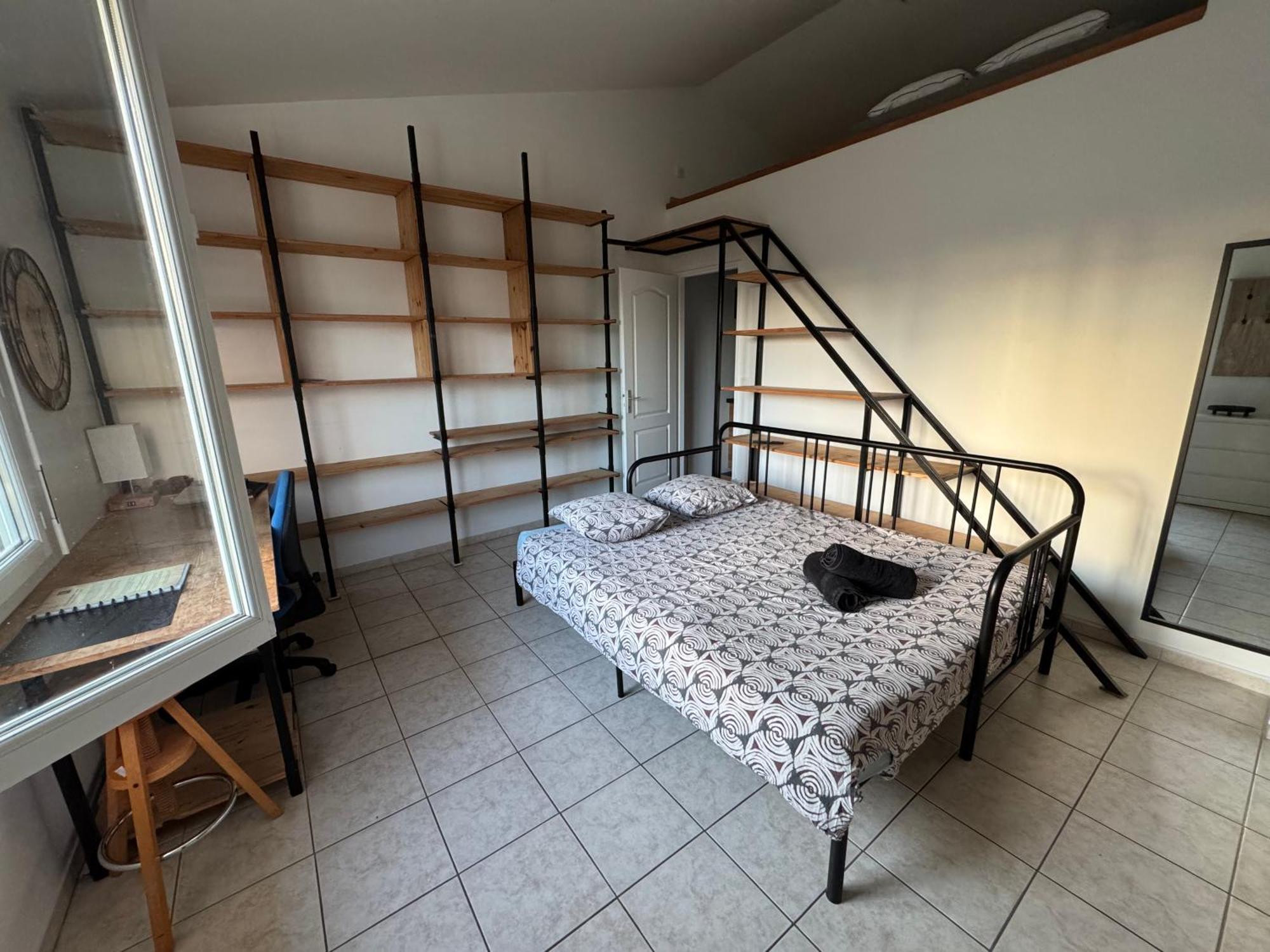 Bed To Rent - Maison Calme Avec Jacuzzi Sous Supplement Bordeaux Exterior foto